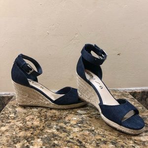 Unisa wedges Size 7